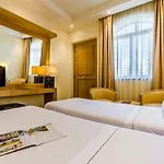 Silver 4*