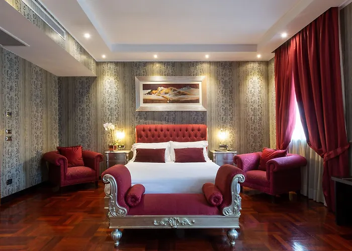 Silver Otel 4*